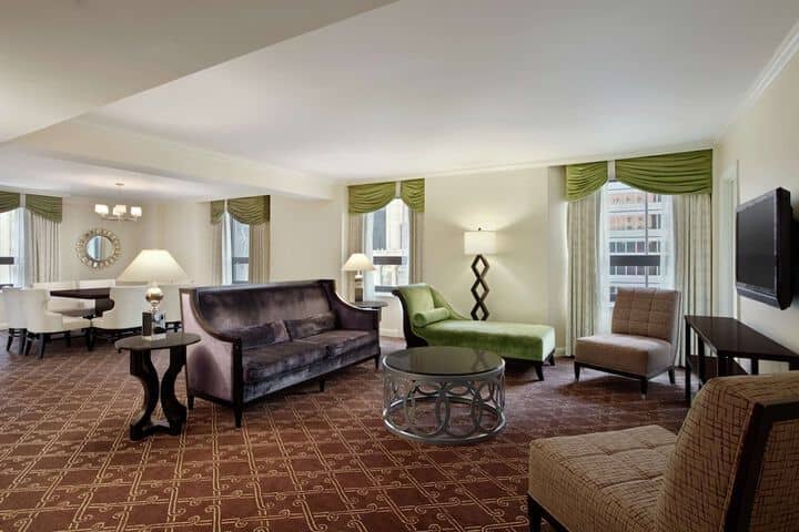 Room 20 of 87